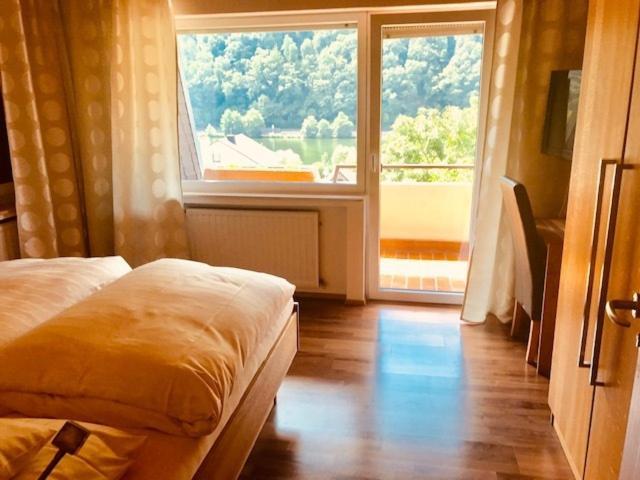 Hotel Weingut Dehren Ellenz-Poltersdorf Exterior foto